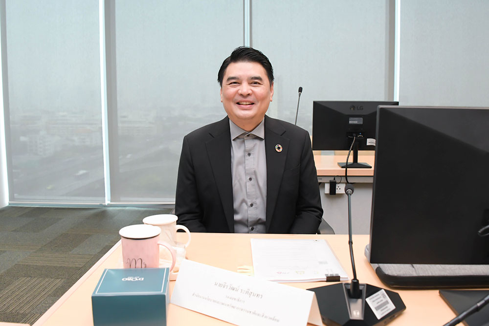 สถานการณ์กรขึ้นทะเบียนและรับรองคาร์บอนเครดิตของโครงการลดก๊าซเรือนกระจกภาคสมัครใจ T-VER และสิทธิประโยชน์ รวมถึงยังได้ความก้าวหน้าเกี่ยวกับการพัฒนาศูนย์ซื้อขายคาร์บอนเครดิต สถานการณ์กรขึ้นทะเบียนและรับรองคาร์บอนเครดิตของโครงการลดก๊าซเรือนกระจกภาคสมัครใจ T-VER และสิทธิประโยชน์ รวมถึงยังได้ความก้าวหน้าเกี่ยวกับการพัฒนาศูนย์ซื้อขายคาร์บอนเครดิต