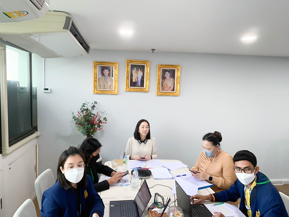 เมื่อวันที่ 20 มีนาคม 2566 เวลา 13.30 – 17.50 น. นางชญานันท์ ภักดีจิตต์ รองปลัดกระทรวงทรัพยากรธรรมชาติและสิ่งแวดล้อม นำทีม ทส. เข้าร่วมชี้แจงต่อสำนักงานคณะกรรมการกฤษฎีกา ในการประชุมตรวจพิจารณาร่างกฎกระทรวงแบ่งส่วนราชการ กรมการเปลี่ยนแปลงสภาพภูมิอากาศและสิ่งแวดล้อม (CCE) เมื่อวันที่ 20 มีนาคม 2566 เวลา 13.30 – 17.50 น. นางชญานันท์ ภักดีจิตต์
รองปลัดกระทรวงทรัพยากรธรรมชาติและสิ่งแวดล้อม นำทีม ทส. เข้าร่วมชี้แจงต่อสำนักงานคณะกรรมการกฤษฎีกา ในการประชุมตรวจพิจารณาร่างกฎกระทรวงแบ่งส่วนราชการ กรมการเปลี่ยนแปลงสภาพภูมิอากาศและสิ่งแวดล้อม (CCE)
