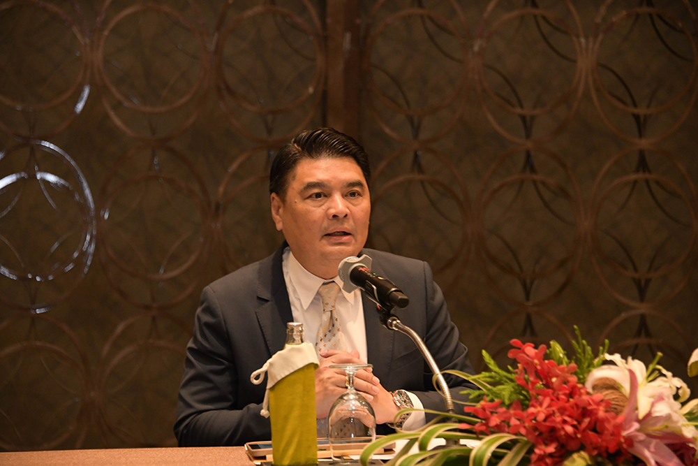 นายจิรวัฒน์ ระติสุนทร รองเลขาธิการ สำนักงานนโยบายและแผนทรัพยากรธรรมชาติและสิ่งแวดล้อมกล่าวเปิดการประชุมฯ นายจิรวัฒน์ ระติสุนทร รองเลขาธิการ สำนักงานนโยบายและแผนทรัพยากรธรรมชาติและสิ่งแวดล้อมกล่าวเปิดการประชุมฯ