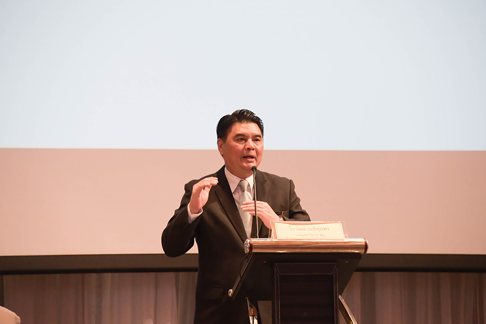 วันที่ 31 มีนาคม 2566 สผ. โดยกองจัดการความหลากหลายทางชีวภาพ (กลช.) ร่วมกับองค์กรความร่วมมือระหว่างประเทศของเยอรมัน (GIZ) ได้จัดการประชุมเชิงปฏิบัติการด้านการเข้าถึงและการแบ่งปันผลประโยชน์จากการใช้ทรัพยากรพันธุกรรมในประเทศไทย : วันที่ 31 มีนาคม 2566 สผ. โดยกองจัดการความหลากหลายทางชีวภาพ (กลช.) ร่วมกับองค์กรความร่วมมือระหว่างประเทศของเยอรมัน (GIZ) ได้จัดการประชุมเชิงปฏิบัติการด้านการเข้าถึงและการแบ่งปันผลประโยชน์จากการใช้ทรัพยากรพันธุกรรมในประเทศไทย :