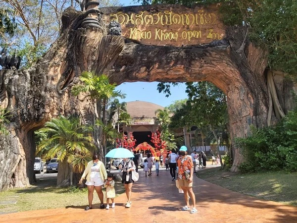 สวนสัตว์เปิดเขาเขียว สวนสัตว์เปิดเขาเขียว