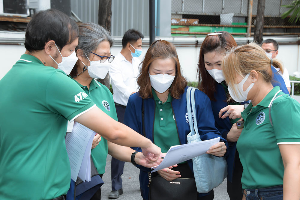 การลงพื้นที่ตรวจประเมินสถานประกอบการ การลงพื้นที่ตรวจประเมินสถานประกอบการ
