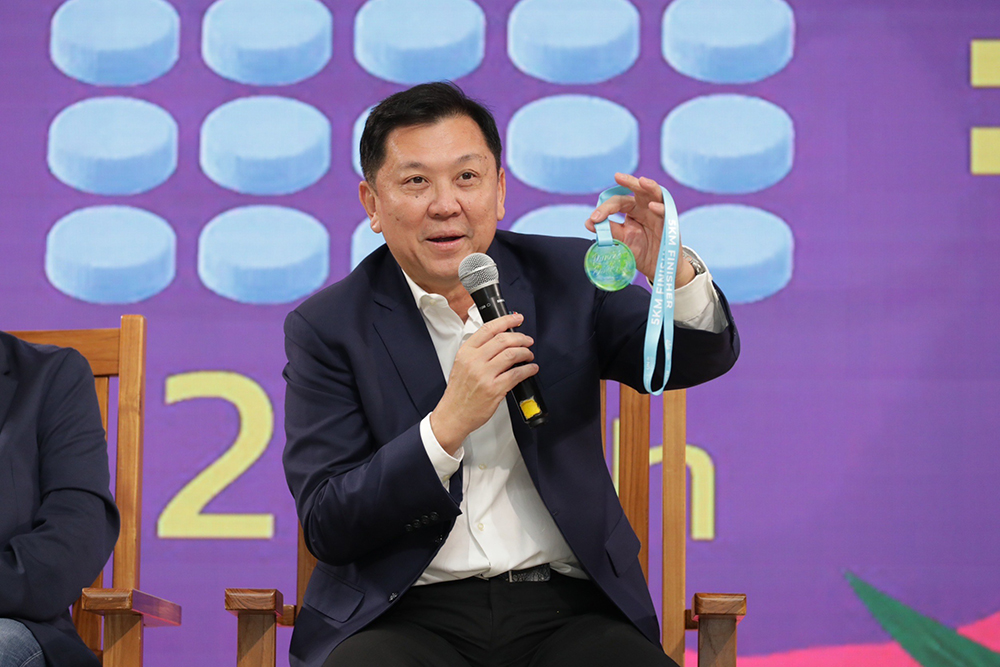 นายจตุพร บุรุษพัฒน์ ปลัดกระทรวงทรัพยากรธรรมชาติและสิ่งแวดล้อม เป็นประธานแถลงข่าว การจัดกิจกรรมเนื่องในวันสิ่งแวดล้อมโลก ประจำปี 2566 นายจตุพร บุรุษพัฒน์ ปลัดกระทรวงทรัพยากรธรรมชาติและสิ่งแวดล้อม เป็นประธานแถลงข่าว การจัดกิจกรรมเนื่องในวันสิ่งแวดล้อมโลก ประจำปี 2566