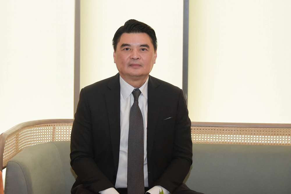 นายจิรวัฒน์ ระติสุนทร รองเลขาธิการ สผ. นายจิรวัฒน์ ระติสุนทร รองเลขาธิการ สผ.