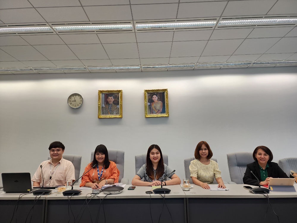 ผู้เข้าอบรมการจัดทำแบบประเมินผลการปฏิบัติงานและคุณภาพผลงานของผู้จัดทำรายงานการประเมินผลกระทบสิ่งแวดล้อม ผู้เข้าอบรมการจัดทำแบบประเมินผลการปฏิบัติงานและคุณภาพผลงานของผู้จัดทำรายงานการประเมินผลกระทบสิ่งแวดล้อม