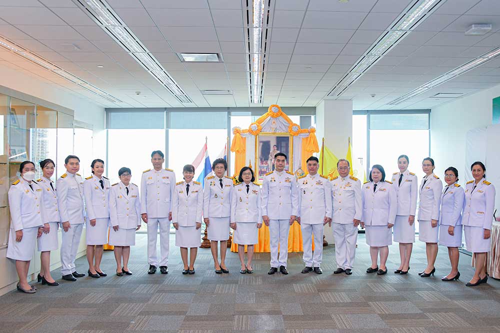 คณะผู้บริหารถ่ายภาพร่วมกัน คณะผู้บริหารถ่ายภาพร่วมกัน
