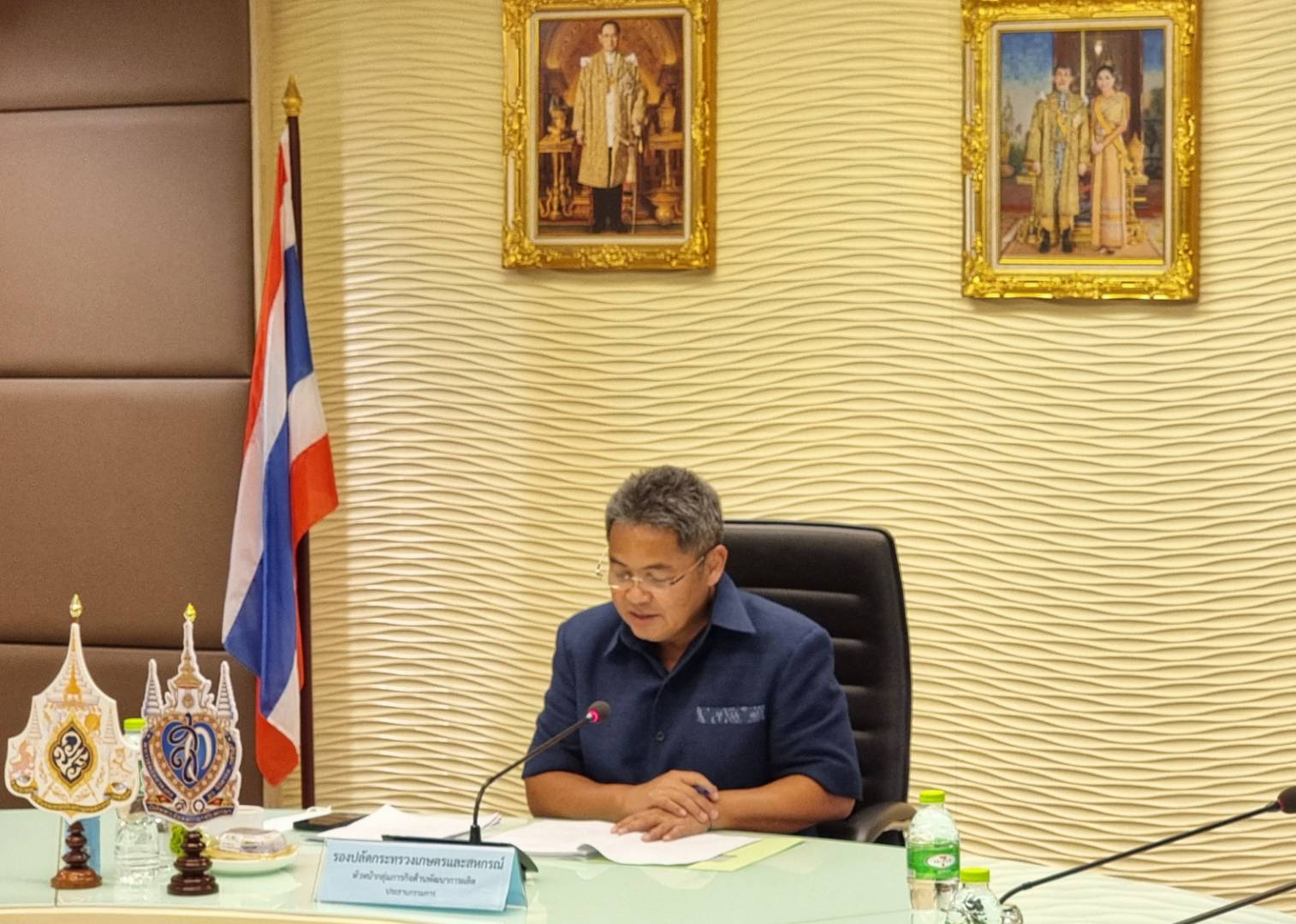 นายอภัย สุทธิสังข์ รองปลัดกระทรวงเกษตรและสหกรณ์ เป็นประธานการประชุมคณะกรรมการความปลอดภัยทางชีวภาพด้านการเกษตร กระทรวงเกษตรและสหกรณ์ ครั้งที่ 1/2566 ณ ห้องประชุมกระทรวงเกษตรและสหกรณ์ 123 นายอภัย สุทธิสังข์ รองปลัดกระทรวงเกษตรและสหกรณ์ เป็นประธานการประชุมคณะกรรมการความปลอดภัยทางชีวภาพด้านการเกษตร กระทรวงเกษตรและสหกรณ์ ครั้งที่ 1/2566 ณ ห้องประชุมกระทรวงเกษตรและสหกรณ์ 123