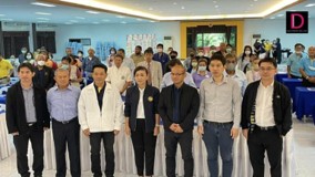 ประชุมเสนอ ความคิดเห็นการกำหนดรูปแบบทางเลือกและการพัฒนาโครงการจ้างวิศวกรที่ปรึกษาสำรวจและออกแบบเส้นทางหลวง 4ช่องจราจร บนทางหลวงหมายเลข 101 สายในเมืองถึงตำบลหนองปลิง ระยะทาง 4 กิโลเมตร ประชุมเสนอ
ความคิดเห็นการกำหนดรูปแบบทางเลือกและการพัฒนาโครงการจ้างวิศวกรที่ปรึกษาสำรวจและออกแบบเส้นทางหลวง 4ช่องจราจร บนทางหลวงหมายเลข 101 สายในเมืองถึงตำบลหนองปลิง ระยะทาง 4 กิโลเมตร