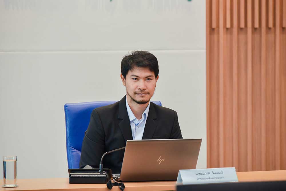 นายธนกฤต วิเศษมณี นักวิชาการคอมพิวเตอร์ชำนาญการ นายธนกฤต วิเศษมณี นักวิชาการคอมพิวเตอร์ชำนาญการ