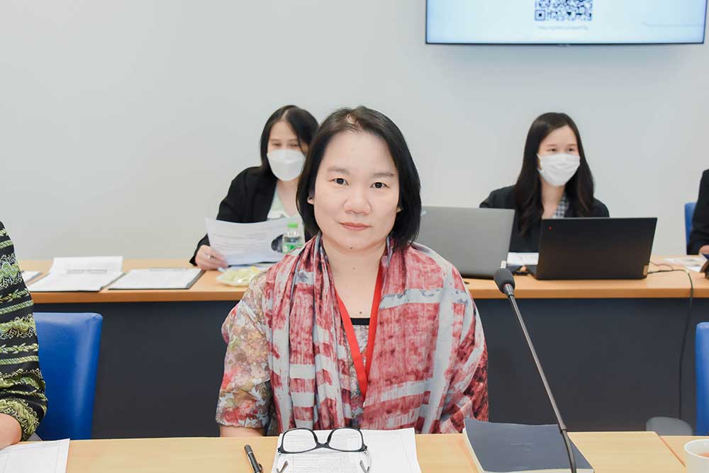 นางสาวศุภรา เหลืองภัทรวงศ์ ผู้อำนวยการกลุ่มงานนโยบายและแผน กองยุทธศาสตร์และแผนงาน นางสาวศุภรา เหลืองภัทรวงศ์ ผู้อำนวยการกลุ่มงานนโยบายและแผน กองยุทธศาสตร์และแผนงาน