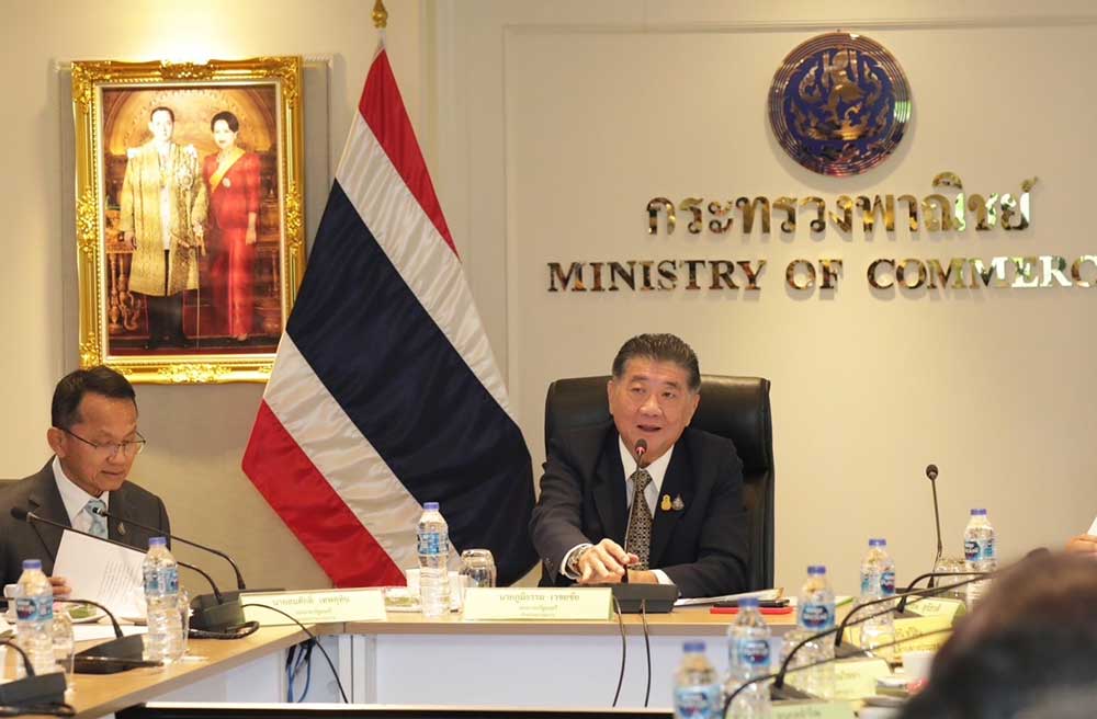 รองนายกรัฐมนตรี นายภูมิธรรม เวชยชัย เป็นประธานกรรมการ รองนายกรัฐมนตรี นายภูมิธรรม เวชยชัย เป็นประธานกรรมการ