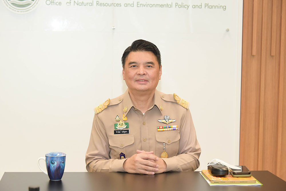 นายจิรวัฒน์ ระติสุนทร รองเลขาธิการ สผ. นายจิรวัฒน์ ระติสุนทร รองเลขาธิการ สผ.