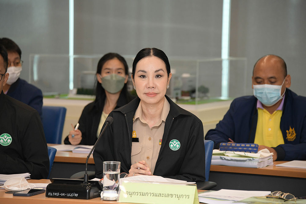 นางสาวมัณฑนา ศิริวรรณ ผอ.กยผ. เป็นคณะอนุกรรมการและเลขานุการ นางสาวมัณฑนา ศิริวรรณ ผอ.กยผ. เป็นคณะอนุกรรมการและเลขานุการ