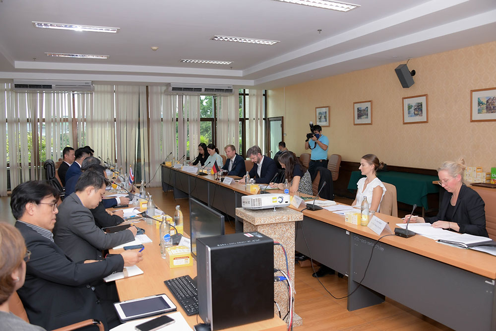 ประชุมหารือทวิภาคีในประเด็นด้านการเปลี่ยนแปลงสภาพภูมิอากาศ และความหลากหลายทางชีวภาพ ประชุมหารือทวิภาคีในประเด็นด้านการเปลี่ยนแปลงสภาพภูมิอากาศ และความหลากหลายทางชีวภาพ
