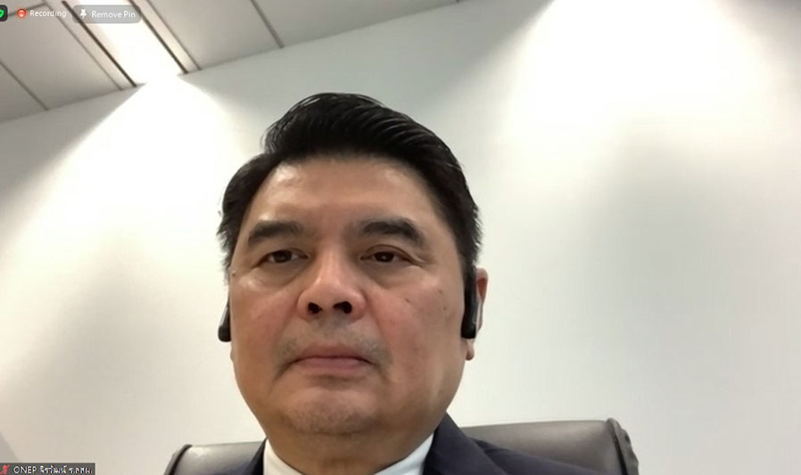 นายจิรวัฒน์ ระติสุนทร รองเลขาธิการ สผ. เข้าร่วมการประชุมผ่านระบบ Online นายจิรวัฒน์ ระติสุนทร รองเลขาธิการ สผ. เข้าร่วมการประชุมผ่านระบบ Online