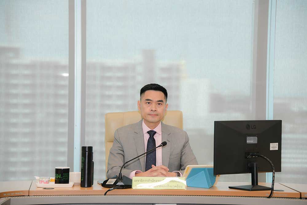 นายพิรุณ สัยยะสิทธิ์พานิช เลขาธิการ สผ. เป็นประธาน นายพิรุณ สัยยะสิทธิ์พานิช เลขาธิการ สผ. เป็นประธาน