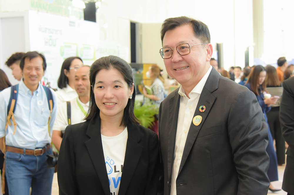 นายจตุพร บุรุษพัฒน์ ปลัดกระทรวงทรัพยากรธรรมชาติและสิ่งแวดล้อม นายจตุพร บุรุษพัฒน์ ปลัดกระทรวงทรัพยากรธรรมชาติและสิ่งแวดล้อม