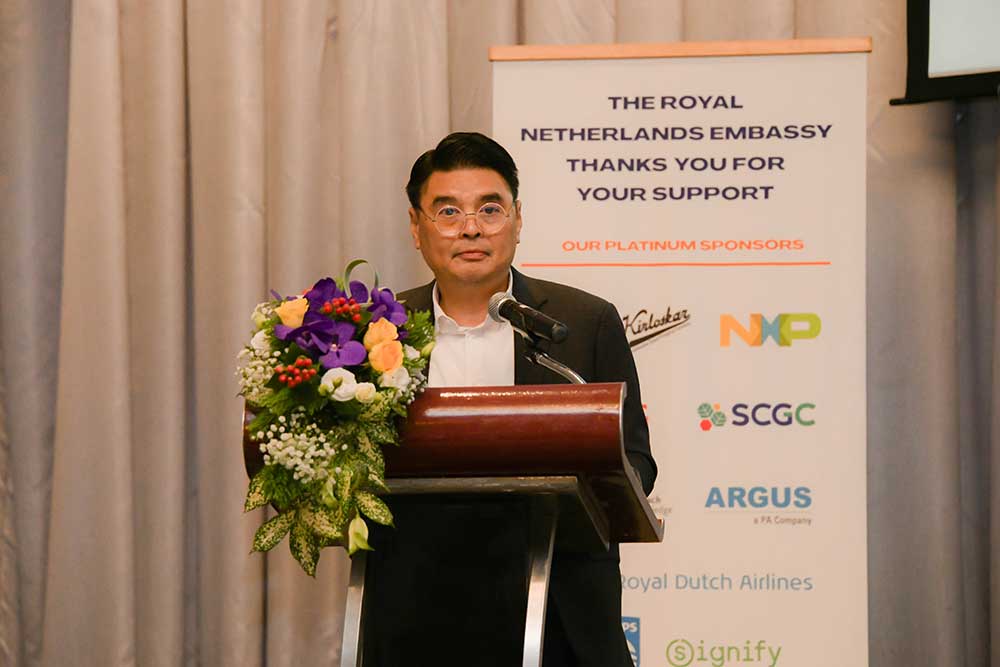 นายจิรวัฒน์ ระติสุนทร รองเลขาธิการ สผ. เป็นวิทยากรบรรยายในหัวข้อ ประเทศไทยและกรอบงานคุนหมิง – มอนทรีออล นายจิรวัฒน์ ระติสุนทร รองเลขาธิการ สผ. เป็นวิทยากรบรรยายในหัวข้อ ประเทศไทยและกรอบงานคุนหมิง – มอนทรีออล