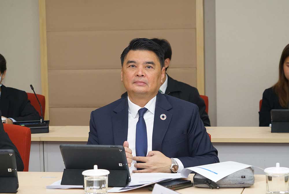 นายจิรวัฒน์ ระติสุนทร รองเลขาธิการ สผ. เข้าร่วมประชุม นายจิรวัฒน์ ระติสุนทร รองเลขาธิการ สผ. เข้าร่วมประชุม