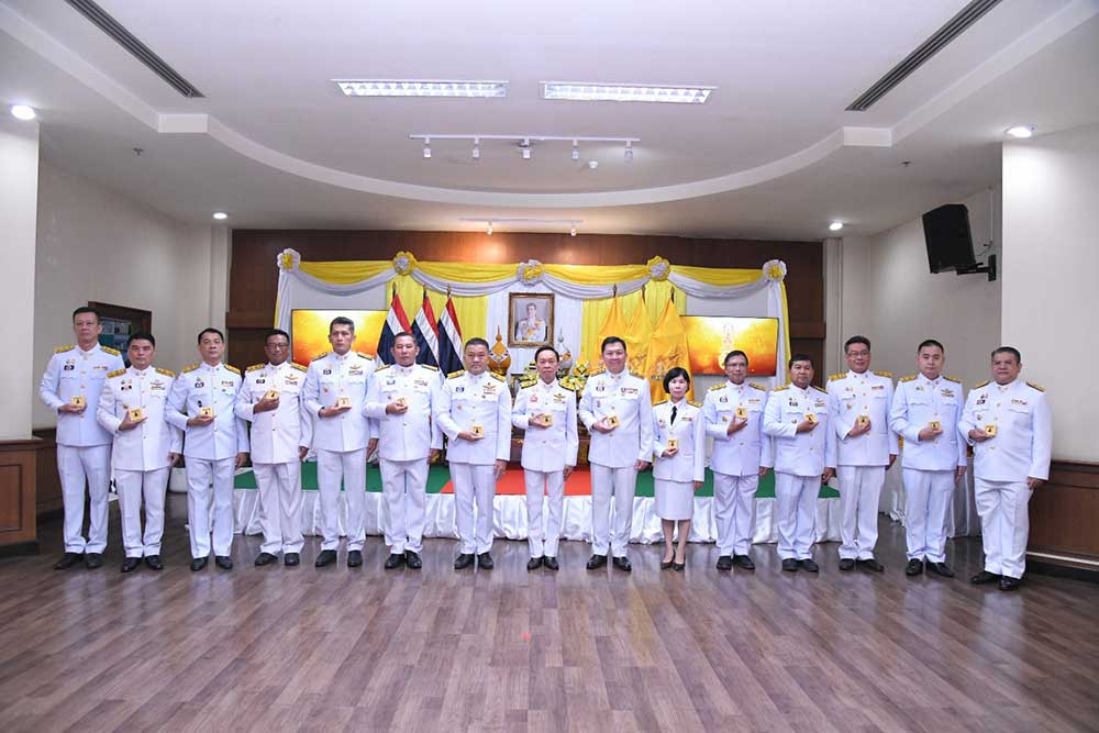 ผู้บริหารกระทรวงทรัพยากรธรรมชาติและสิ่งแวดล้อม ผู้บริหารกระทรวงทรัพยากรธรรมชาติและสิ่งแวดล้อม