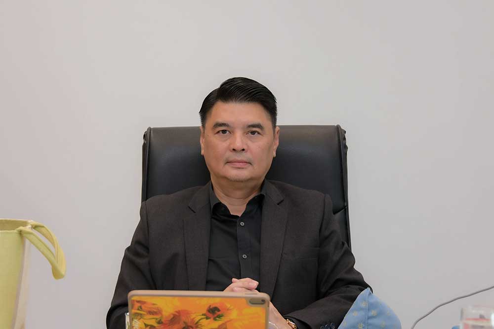 นายจิรวัฒน์ ระติสุนทร รองเลขาธิการสำนักงานนโยบายและแผนทรัพยากรธรรมชาติและสิ่งแวดล้อม ร่วมประชุมคณะกรรมการกำกับโครงการบูรณาการการท่องเที่ยวบนพื้นฐานความหลากหลายทางชีวภาพเพื่อการพัฒนาท่องเที่ยวที่ยั่งยืน (Mainstreaming Biodiversity-based Tourism in Thailand to Support Sustainable Tourism Development: MBT Project) ครั้งที่ 2/2566 ผ่านระบบอิเล็กทรอนิกส์ นายจิรวัฒน์ ระติสุนทร รองเลขาธิการสำนักงานนโยบายและแผนทรัพยากรธรรมชาติและสิ่งแวดล้อม ร่วมประชุมคณะกรรมการกำกับโครงการบูรณาการการท่องเที่ยวบนพื้นฐานความหลากหลายทางชีวภาพเพื่อการพัฒนาท่องเที่ยวที่ยั่งยืน (Mainstreaming Biodiversity-based Tourism in Thailand to Support Sustainable Tourism Development: MBT Project) ครั้งที่ 2/2566 ผ่านระบบอิเล็กทรอนิกส์