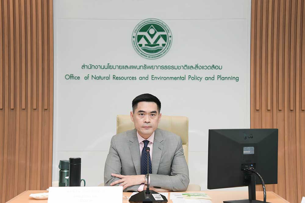 ดร.พิรุณ สัยยะสิทธิ์พานิช เลขาธิการ สผ. เป็นประธาน ดร.พิรุณ สัยยะสิทธิ์พานิช เลขาธิการ สผ. เป็นประธาน