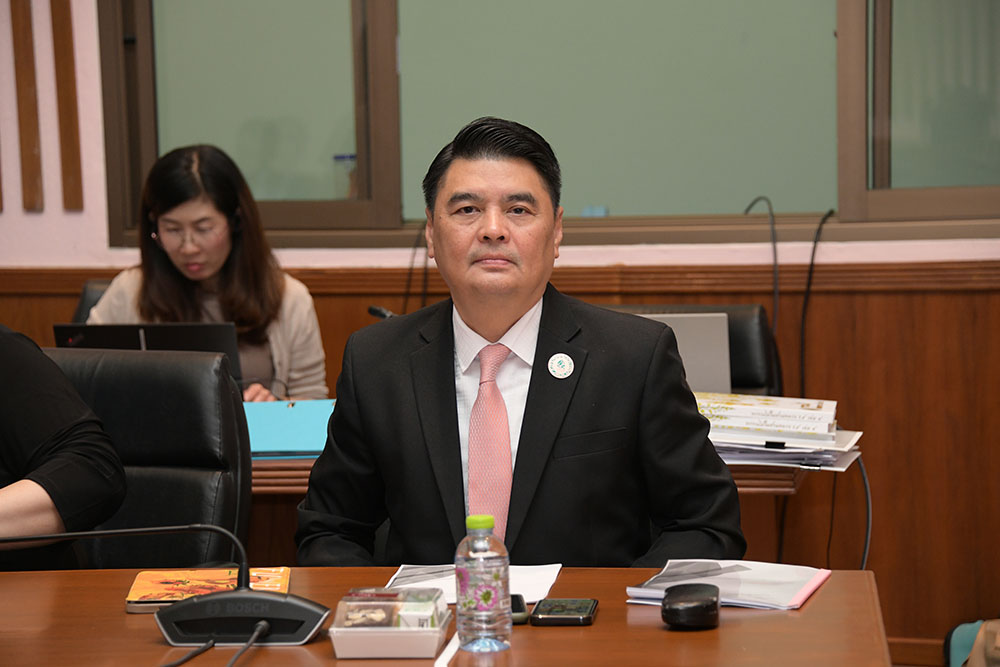 นายจิรวัฒน์ ระติสุนทร รองเลขาธิการ สำนักงานนโยบายและแผนทรัพยากรธรรมชาติและสิ่งแวดล้อม นายจิรวัฒน์ ระติสุนทร รองเลขาธิการ สำนักงานนโยบายและแผนทรัพยากรธรรมชาติและสิ่งแวดล้อม