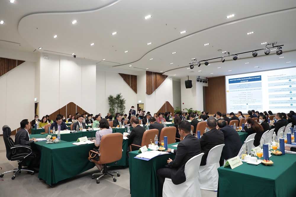 ผู้แทนหน่วยงานที่เกี่ยวข้อง เข้าร่วมประชุม ณ ห้องประชุมอารีย์สัมพันธ์ ชั้น 3 กรมการเปลี่ยนแปลงสภาพภูมิอากาศและสิ่งแวดล้อม ผู้แทนหน่วยงานที่เกี่ยวข้อง เข้าร่วมประชุม ณ ห้องประชุมอารีย์สัมพันธ์ ชั้น 3 กรมการเปลี่ยนแปลงสภาพภูมิอากาศและสิ่งแวดล้อม