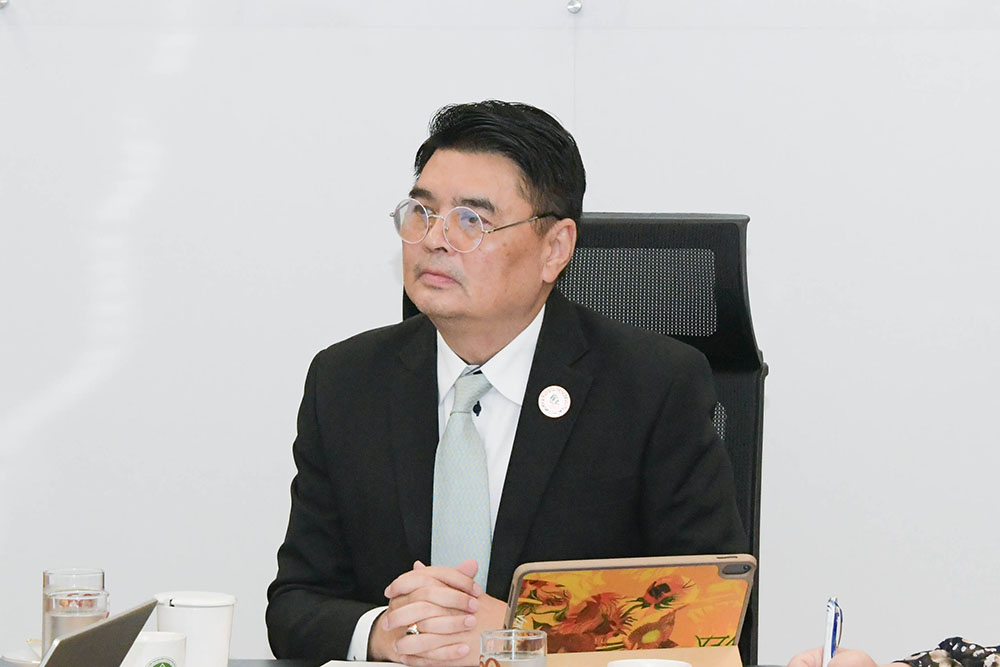 นายจิรวัฒน์ ระติสุนทร รองเลขาธิการ สำนักงานนโยบายและแผนทรัพยากรธรรมชาติและสิ่งแวดล้อม (สผ.) นายจิรวัฒน์ ระติสุนทร รองเลขาธิการ สำนักงานนโยบายและแผนทรัพยากรธรรมชาติและสิ่งแวดล้อม (สผ.)