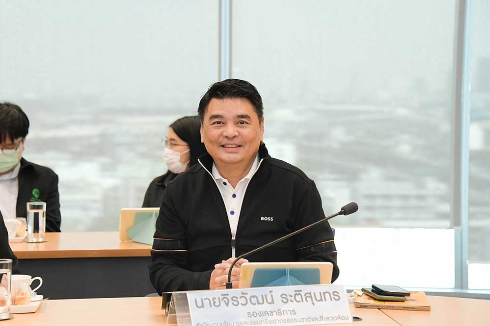 นายจิรวัฒน์ ระติสุนทร รองเลขาธิการ สผ. นายจิรวัฒน์ ระติสุนทร รองเลขาธิการ สผ.