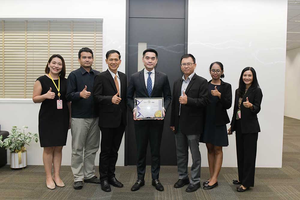 นายพิรุณ สัยยะสิทธิ์พานิช เลขาธิการสำนักงานนโยบายและแผนทรัพยากรธรรมชาติและสิ่งแวดล้อม และ กองติดตามประเมินผลสิ่งแวดล้อม นายพิรุณ สัยยะสิทธิ์พานิช เลขาธิการสำนักงานนโยบายและแผนทรัพยากรธรรมชาติและสิ่งแวดล้อม และ กองติดตามประเมินผลสิ่งแวดล้อม