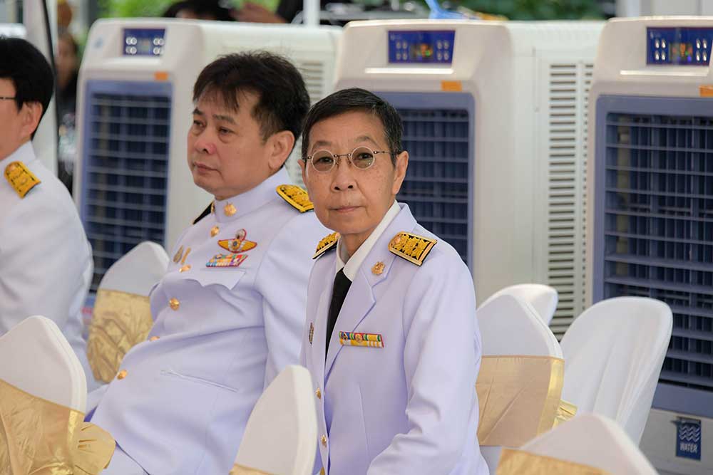 นางสาวธุวานันท์ ยุกติรัตน เลขานุการกรม เป็นผู้แทนสำนักงานนโยบายและแผนทรัพยากรธรรมชาติและสิ่งแวดล้อม นางสาวธุวานันท์ ยุกติรัตน เลขานุการกรม เป็นผู้แทนสำนักงานนโยบายและแผนทรัพยากรธรรมชาติและสิ่งแวดล้อม