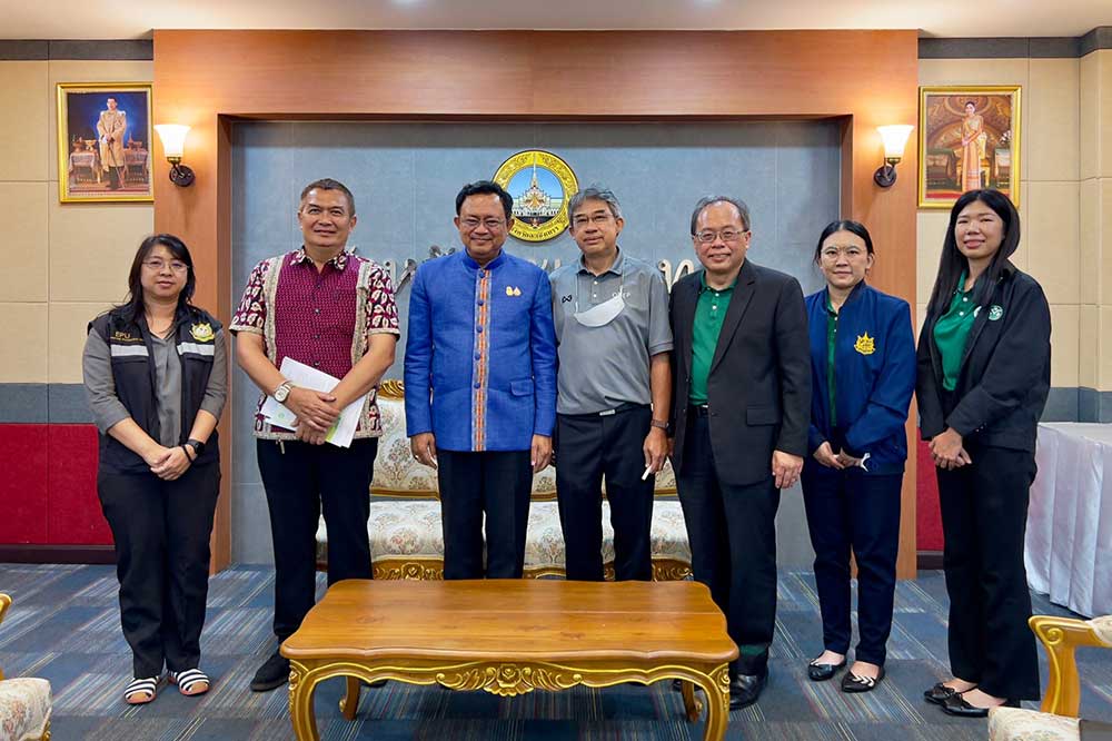 หารือแนวทางดำเนินการประกาศเขตพื้นที่คุ้มครองสิ่งแวดล้อมบริเวณปากแม่น้ำบางปะกงจังหวัดฉะเชิงเทรา และตำบลคลองตำหรุ อำเภอเมืองชลบุรี จังหวัดชลบุรี หารือแนวทางดำเนินการประกาศเขตพื้นที่คุ้มครองสิ่งแวดล้อมบริเวณปากแม่น้ำบางปะกงจังหวัดฉะเชิงเทรา และตำบลคลองตำหรุ อำเภอเมืองชลบุรี จังหวัดชลบุรี