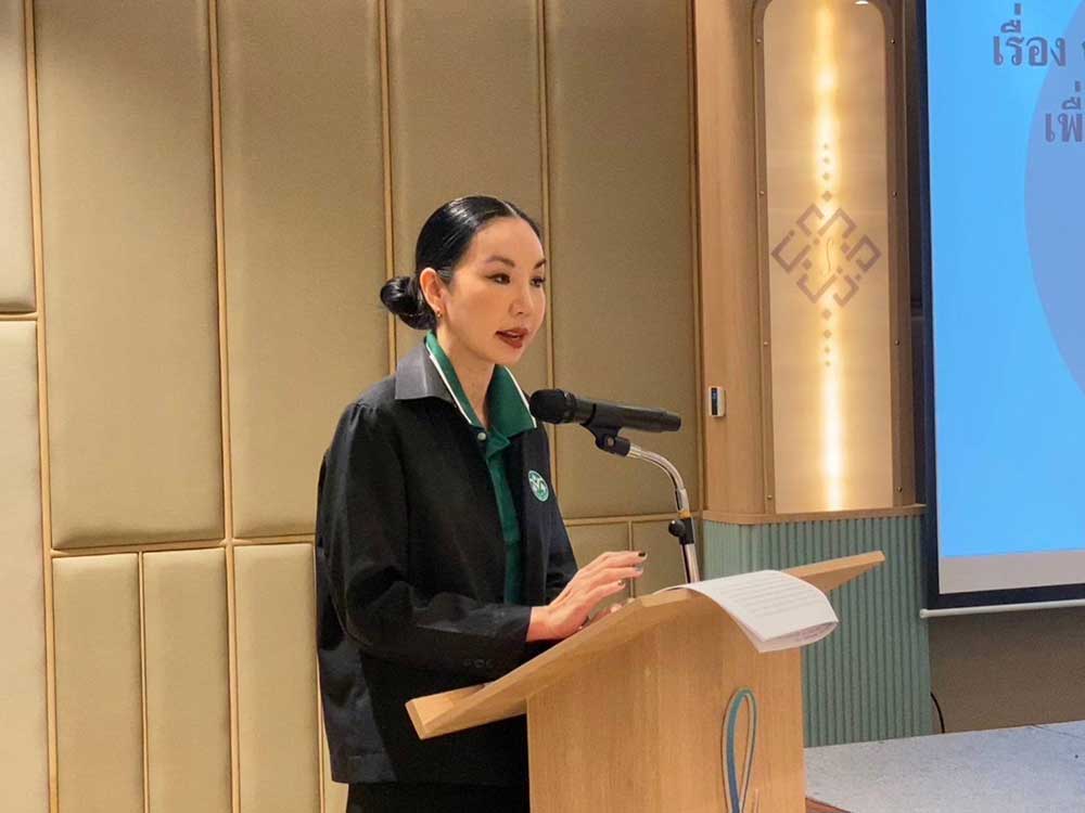 นางสาวมัณฑนา ศิริวรรณ ผู้อำนวยการกองยุทธศาสตร์และแผนงาน เป็นประธานเปิดการสัมมนา นางสาวมัณฑนา ศิริวรรณ ผู้อำนวยการกองยุทธศาสตร์และแผนงาน เป็นประธานเปิดการสัมมนา