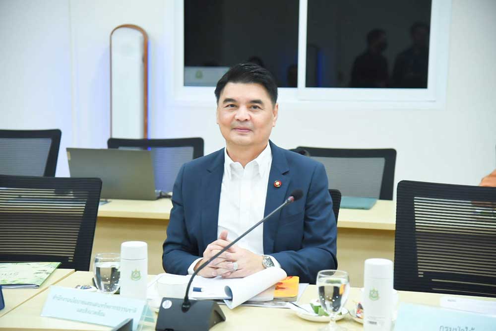นายจิรวัฒน์ ระติสุนทร รองเลขาธิการ สผ. นายจิรวัฒน์ ระติสุนทร รองเลขาธิการ สผ.