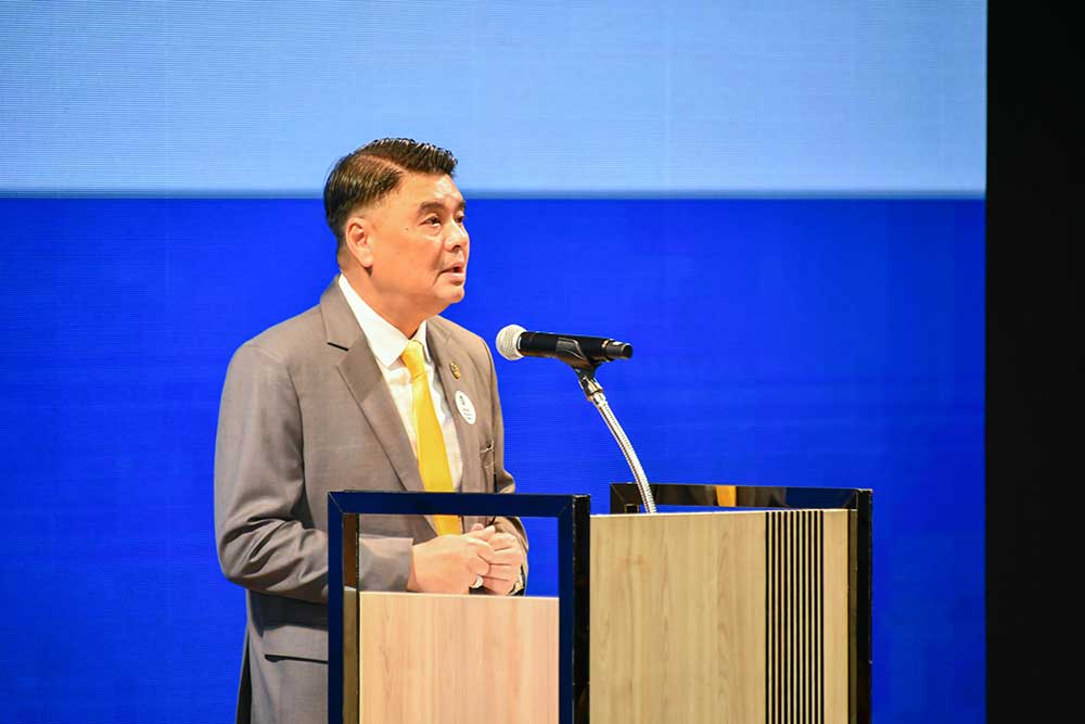 นายจิรวัฒน์ ระติสุนทร รักษาราชการแทน เลขาธิการ สำนักงานนโยบายและแผนทรัพยากรธรรมชาติและสิ่งแวดล้อม นายจิรวัฒน์ ระติสุนทร รักษาราชการแทน เลขาธิการ สำนักงานนโยบายและแผนทรัพยากรธรรมชาติและสิ่งแวดล้อม