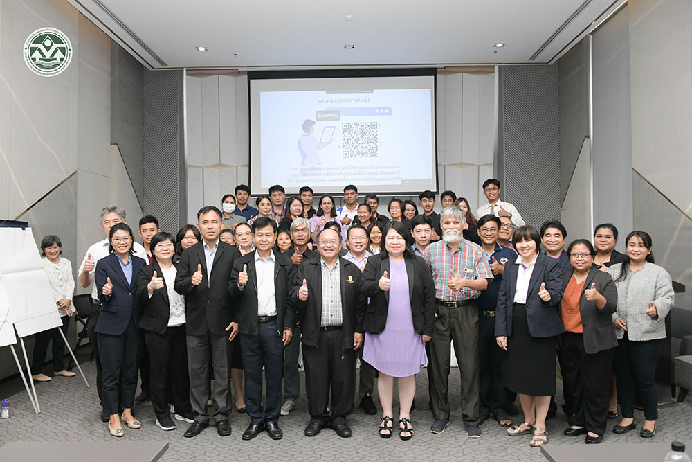 มีผู้เข้าร่วมประชุม ประกอบด้วย นักวิชาการ ผู้เชี่ยวชาญ จากหน่วยงานภาครัฐ สถาบันการศึกษา องค์กรอิสระที่เกี่ยวข้องเข้าร่วมประชุมทั้งในห้องประชุมและรูปแบบออนไลน์ ประมาณ 50 คน มีผู้เข้าร่วมประชุม ประกอบด้วย นักวิชาการ ผู้เชี่ยวชาญ จากหน่วยงานภาครัฐ สถาบันการศึกษา องค์กรอิสระที่เกี่ยวข้องเข้าร่วมประชุมทั้งในห้องประชุมและรูปแบบออนไลน์ ประมาณ 50 คน