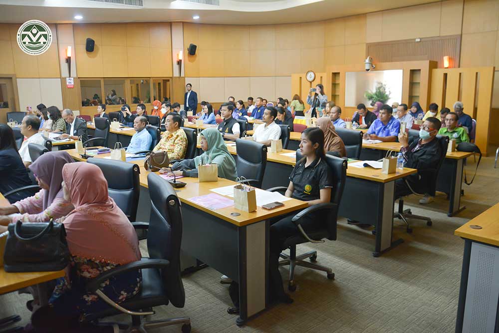 ภาพรวมของการประชุมในครั้งนี้ โดยมีโครงการขับเคลื่อนกลไกทางเศรษฐศาสตร์ และมาตรการจูงใจในการอนุรักษ์นกน้ำ ภาพรวมของการประชุมในครั้งนี้ โดยมีโครงการขับเคลื่อนกลไกทางเศรษฐศาสตร์ และมาตรการจูงใจในการอนุรักษ์นกน้ำ