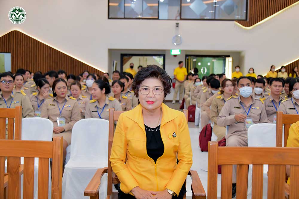นางกิตติมา ยินเจริญ ผู้อำนวยการกองจัดการสิ่งแวดล้อมธรรมชาติและศิลปกรรม เป็นผู้แทน สผ. เข้าร่วมพิธี นางกิตติมา ยินเจริญ ผู้อำนวยการกองจัดการสิ่งแวดล้อมธรรมชาติและศิลปกรรม เป็นผู้แทน สผ. เข้าร่วมพิธี