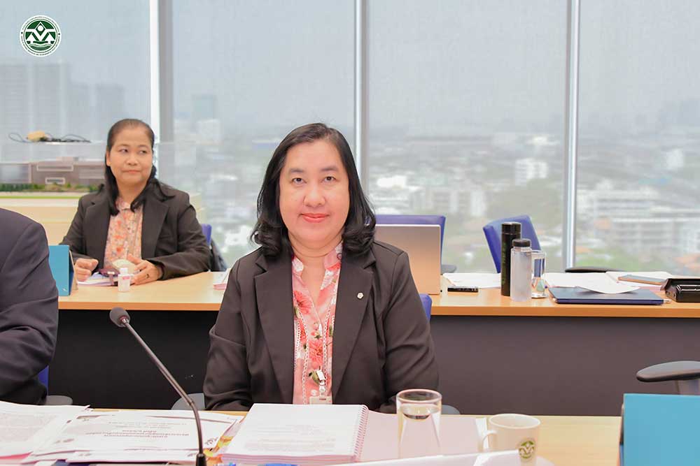 นางรพีพร ขันโอฬาร รก.ผอ.กบก. ทำหน้าที่เป็นอนุกรรมการและเลขานุการ นางรพีพร ขันโอฬาร รก.ผอ.กบก. ทำหน้าที่เป็นอนุกรรมการและเลขานุการ