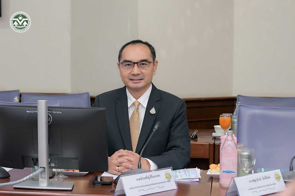นายประเสริฐ ศิรินภาพร เลขาธิการสำนักงานนโยบายและแผนทรัพยากรธรรมชาติและสิ่งแวดล้อม นายประเสริฐ ศิรินภาพร เลขาธิการสำนักงานนโยบายและแผนทรัพยากรธรรมชาติและสิ่งแวดล้อม