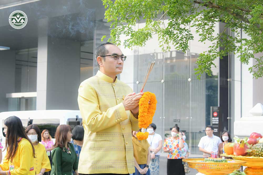 นายประเสริฐ ศิรินภาพร เลขาธิการสำนักงานนโยบายและแผนทรัพยากรธรรมชาติและสิ่งแวดล้อมเป็นประธาน นายประเสริฐ ศิรินภาพร เลขาธิการสำนักงานนโยบายและแผนทรัพยากรธรรมชาติและสิ่งแวดล้อมเป็นประธาน