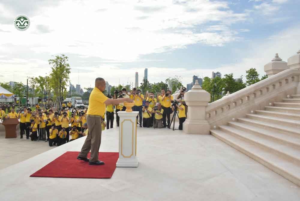 พล.อ.อ.สถิตย์พงษ์ สุขวิมล ราชเลขานุการในพระองค์พระบาทสมเด็จพระเจ้าอยู่หัว พล.อ.อ.สถิตย์พงษ์ สุขวิมล ราชเลขานุการในพระองค์พระบาทสมเด็จพระเจ้าอยู่หัว