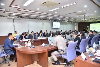 "พัชรวาท" สั่งเฝ้าระวัง เร่งเตรียมการรับมือปัญหาอุทกภัย พร้อมติดตามโครงการเฉลิมพระเกียรติฯ นำร่องปลูกต้นไม้พร้อมกันทั่วประเทศ 28 มิถุนายน นี้ "พัชรวาท" สั่งเฝ้าระวัง เร่งเตรียมการรับมือปัญหาอุทกภัย พร้อมติดตามโครงการเฉลิมพระเกียรติฯ นำร่องปลูกต้นไม้พร้อมกันทั่วประเทศ 28 มิถุนายน นี้