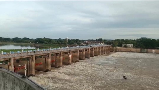 กรมชลประทาน ติดตามสถานการณ์ในหลายลุ่มน้ำ เฝ้าระวังใกล้ชิด หลังฝนตกหนัก กรมชลประทาน ติดตามสถานการณ์ในหลายลุ่มน้ำ เฝ้าระวังใกล้ชิด หลังฝนตกหนัก