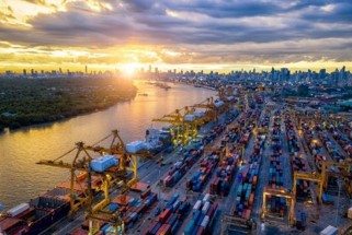 การท่าเรือฯ ขับเคลื่อนชุมชน - สิ่งแวดล้อมอย่างยั่งยืน ด้วยแนวคิด Low Carbon Port การท่าเรือฯ ขับเคลื่อนชุมชน - สิ่งแวดล้อมอย่างยั่งยืน ด้วยแนวคิด Low Carbon Port