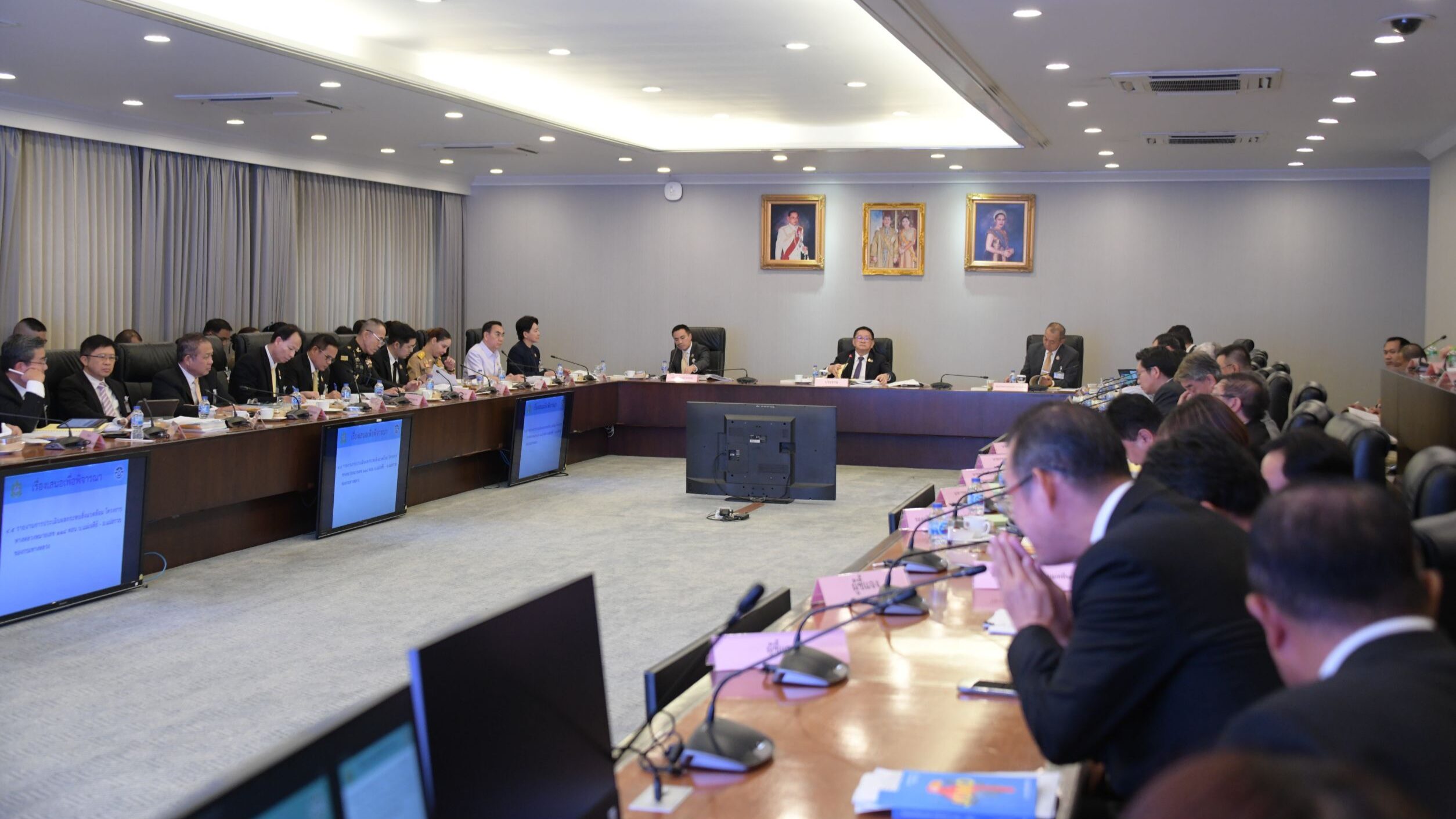 กก.วล. ชู 4 ประเด็นสิ่งแวดล้อม พัฒนาชุมชนคาร์บอนต่ำ กก.วล. ชู 4 ประเด็นสิ่งแวดล้อม พัฒนาชุมชนคาร์บอนต่ำ