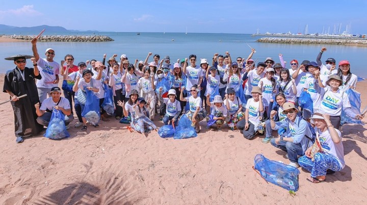 การจัดกิจกรรมตอบแทนสังคม (CSR) ร่วมกับโครงการ Day of Giving การจัดกิจกรรมตอบแทนสังคม (CSR) ร่วมกับโครงการ Day of Giving
