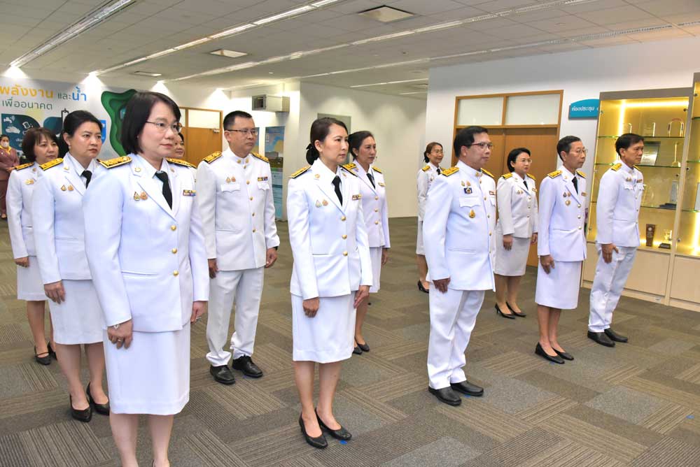 สมเด็จพระเจ้าน้องนางเธอ เจ้าฟ้าจุฬาภรณวลัยลักษณ์ อัครราชกุมารี กรมพระศรีสวางควัฒน วรขัตติยราชนารี ทรงพระราชทาน บัตรอวยพร ส.ค.ส. สุขสันต์ วันปีใหม่ พุทธศักราช ๒๕๖๘ แก่เลขาธิการ สผ. ผู้บริหารและเจ้าหน้าที่ สผ.