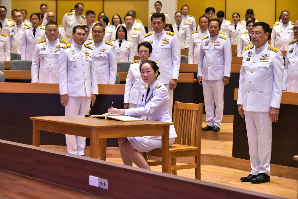 พิธีถวายพระพรชัยมงคลเนื่องในวันเฉลิมพระชนมพรรษา 3 มิถุนายน 2568 สมเด็จพระนางเจ้าฯ พระบรมราชินี พิธีถวายพระพรชัยมงคลเนื่องในวันเฉลิมพระชนมพรรษา 3 มิถุนายน 2568 สมเด็จพระนางเจ้าฯ พระบรมราชินี